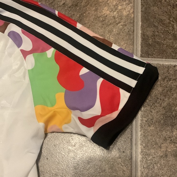 adidas Love Unites Aeroready Soccer Pride Pre-Match Warmup Jersey Women's NWT - Picture 6 of 7